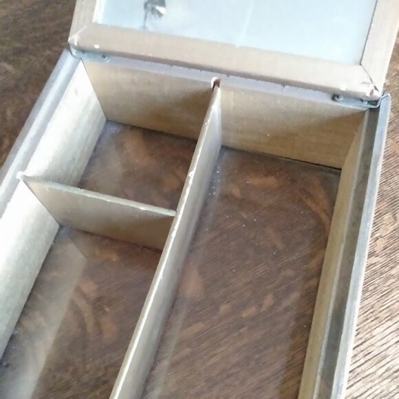 Vintage/Antique Gold and Blue Jewelry Box (needs TLC) - Picture 8 of 13